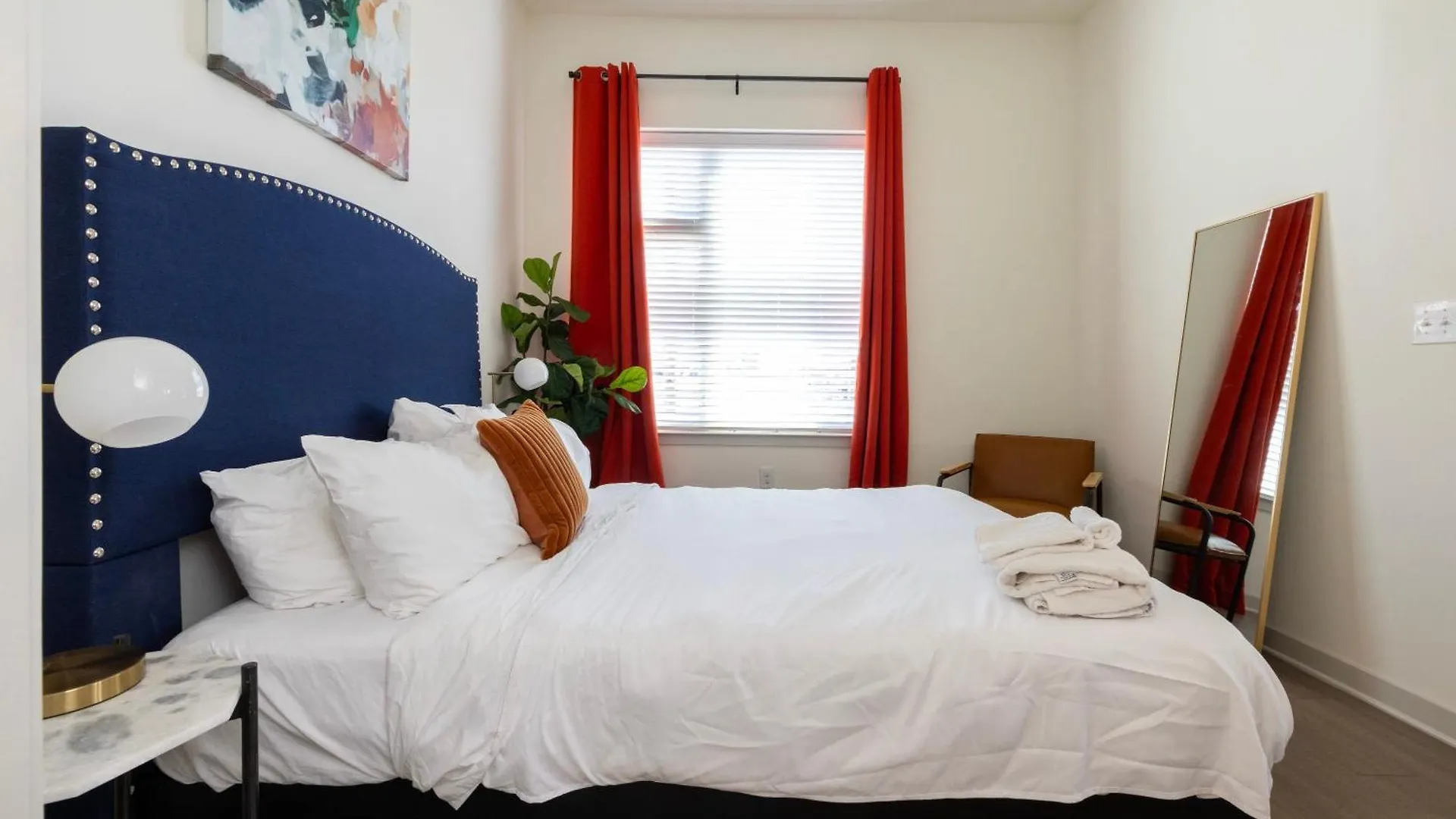 Two Stunning Nulu Cozysuites Louisville Stati Uniti