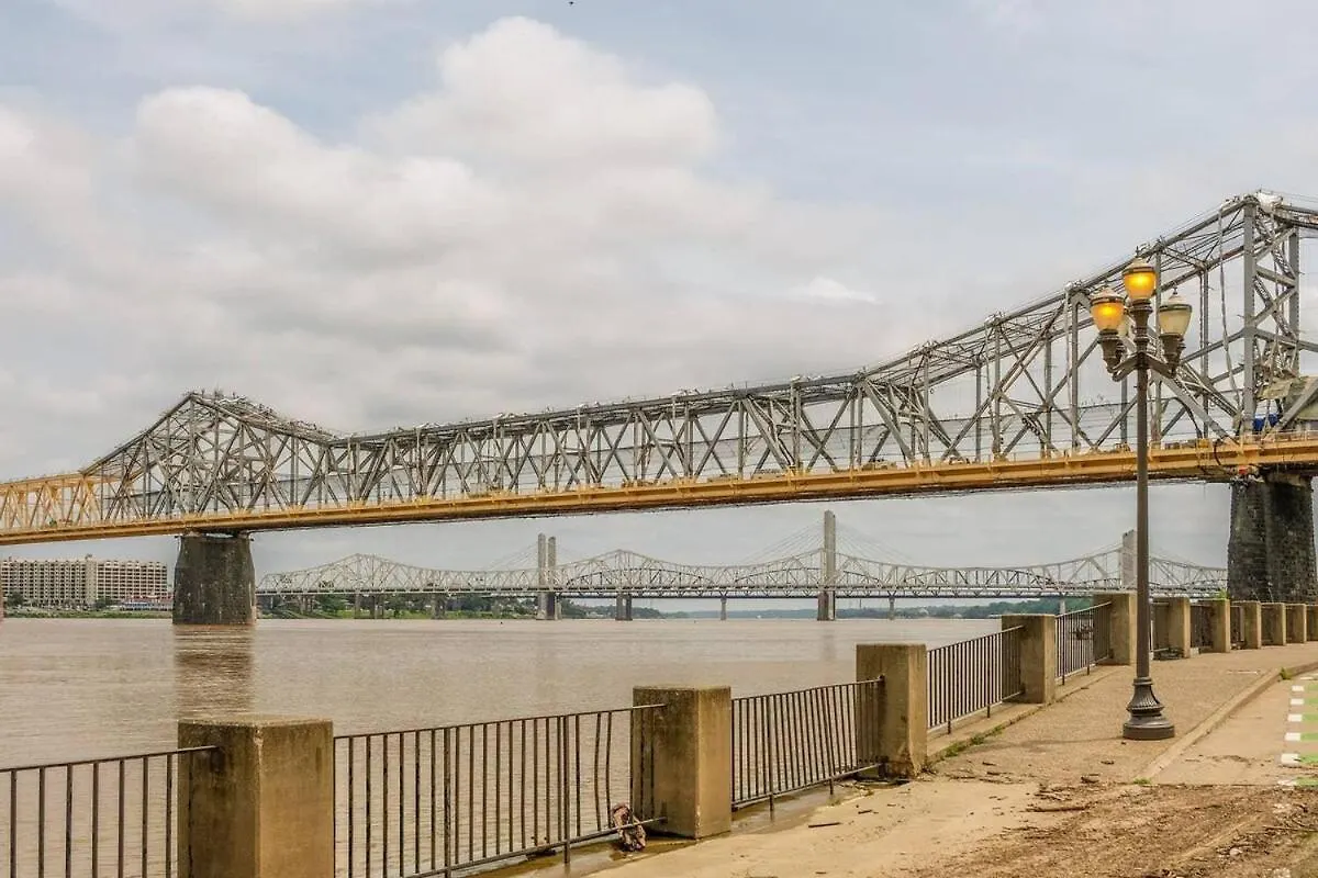 Two Stunning Nulu Cozysuites Louisville Stati Uniti