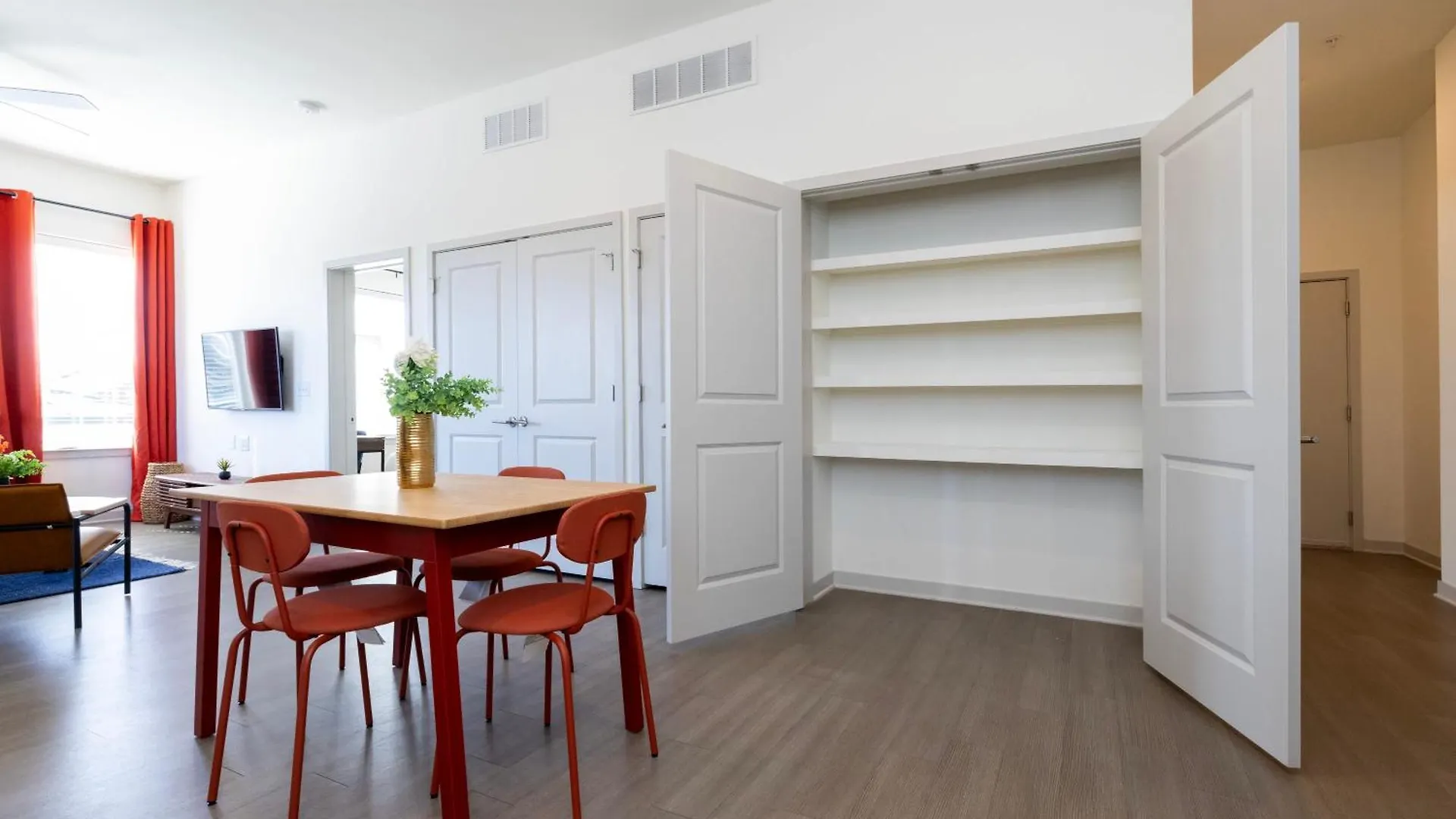 Two Stunning Nulu Cozysuites Louisville
